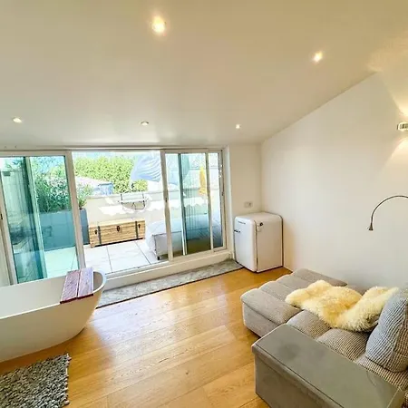 Magnifique Appartement, Coeur D'uzes, Clim * Uzès