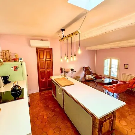 Magnifique Appartement, Coeur D'uzes, Clim Lejlighed