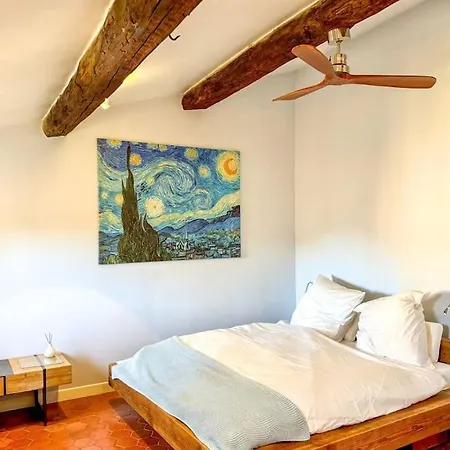 Magnifique Appartement, Coeur D'uzes, Clim *