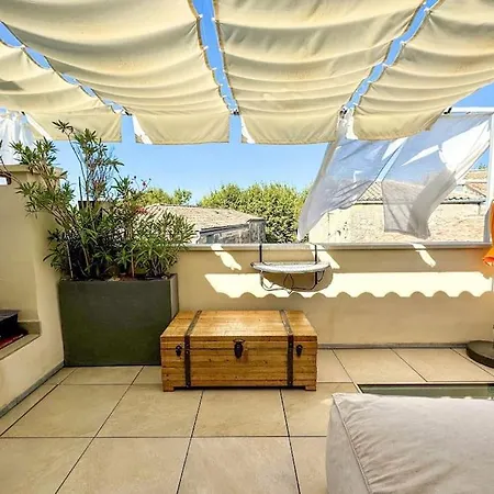 Apartment Magnifique Appartement, Coeur D'uzes, Clim Uzes